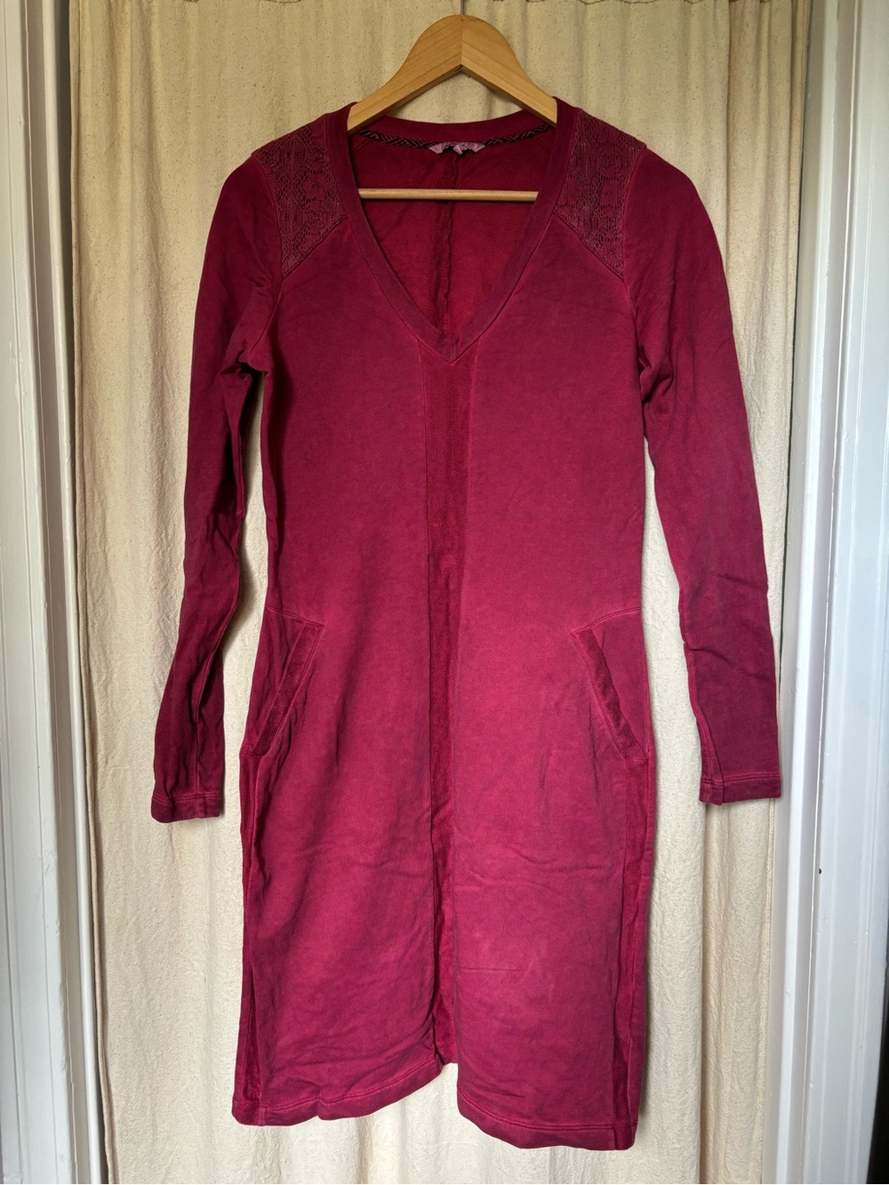 Long-Sleeve V-Neck Knit Dress in Burgundy